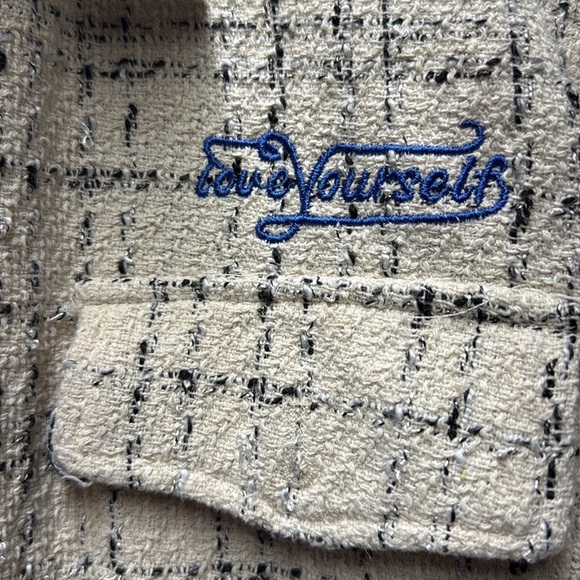 🏴 Dazy tweed jacket “love yourself” size medium - Picture 6 of 9